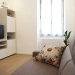 Romeo\'S House