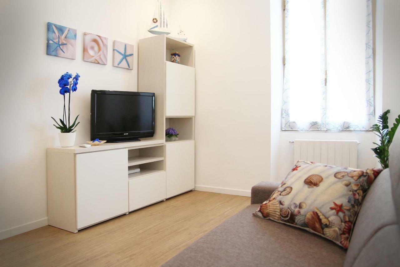 Apartment Romeo's House